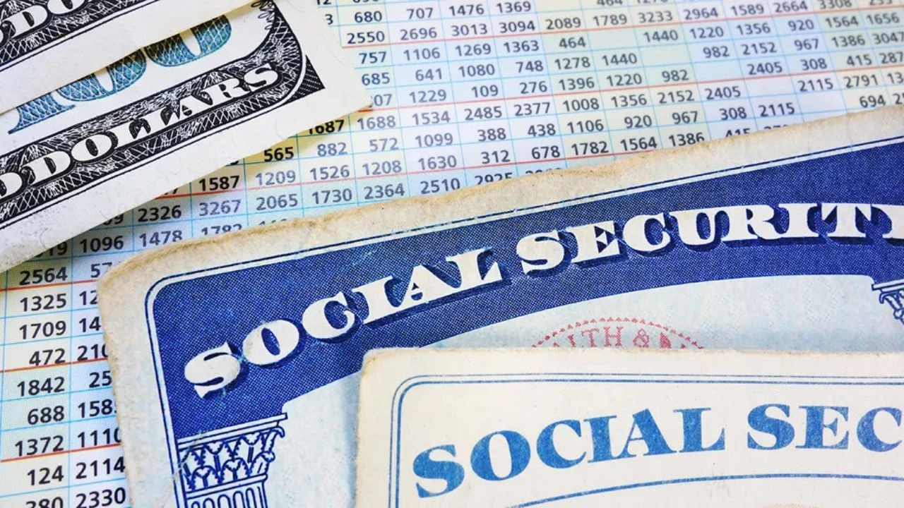 Ways Social Security Beneficiaries Can Increase Their Monthly Payments